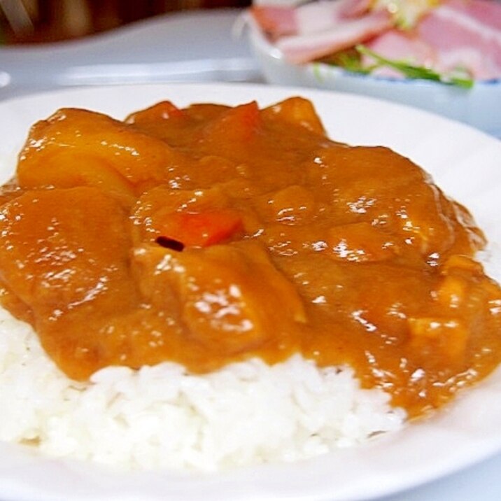 すりおろしリンゴと玉ねぎのカレー